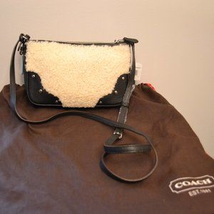 Coach Small Rhyder Pochette / Crossbody Shearling